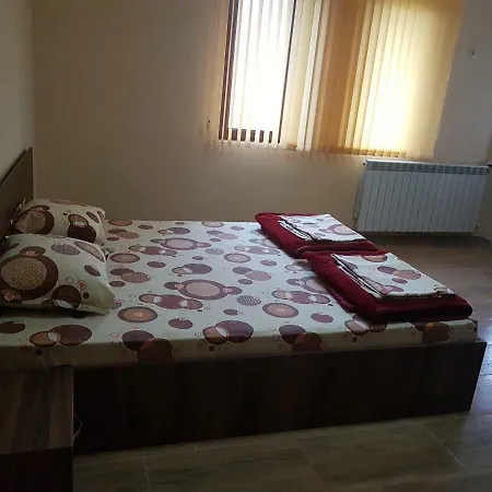 Fakia Guest house *